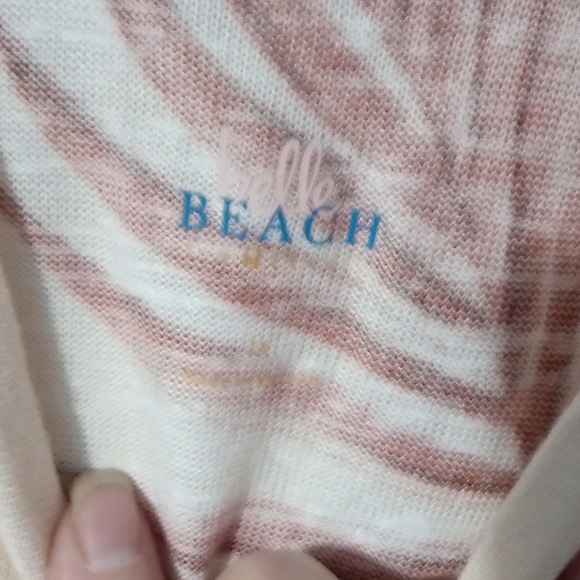 Floral Print V-Neck Tunic Top - Picture 2 of 3